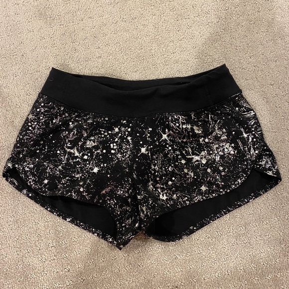 Ivviva shorts size 12 - Picture 1 of 3